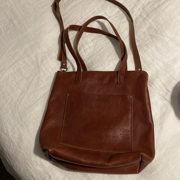 Portland leather crossbody tote - Picture 8 of 12